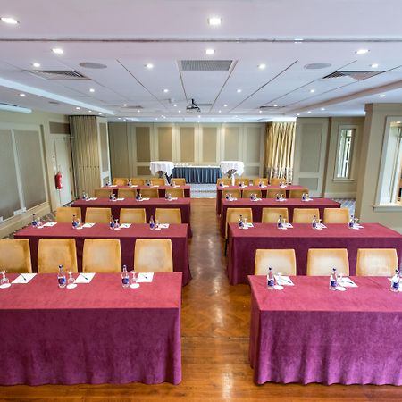 Shamrock Lodge Hotel Атлоун Екстериор снимка