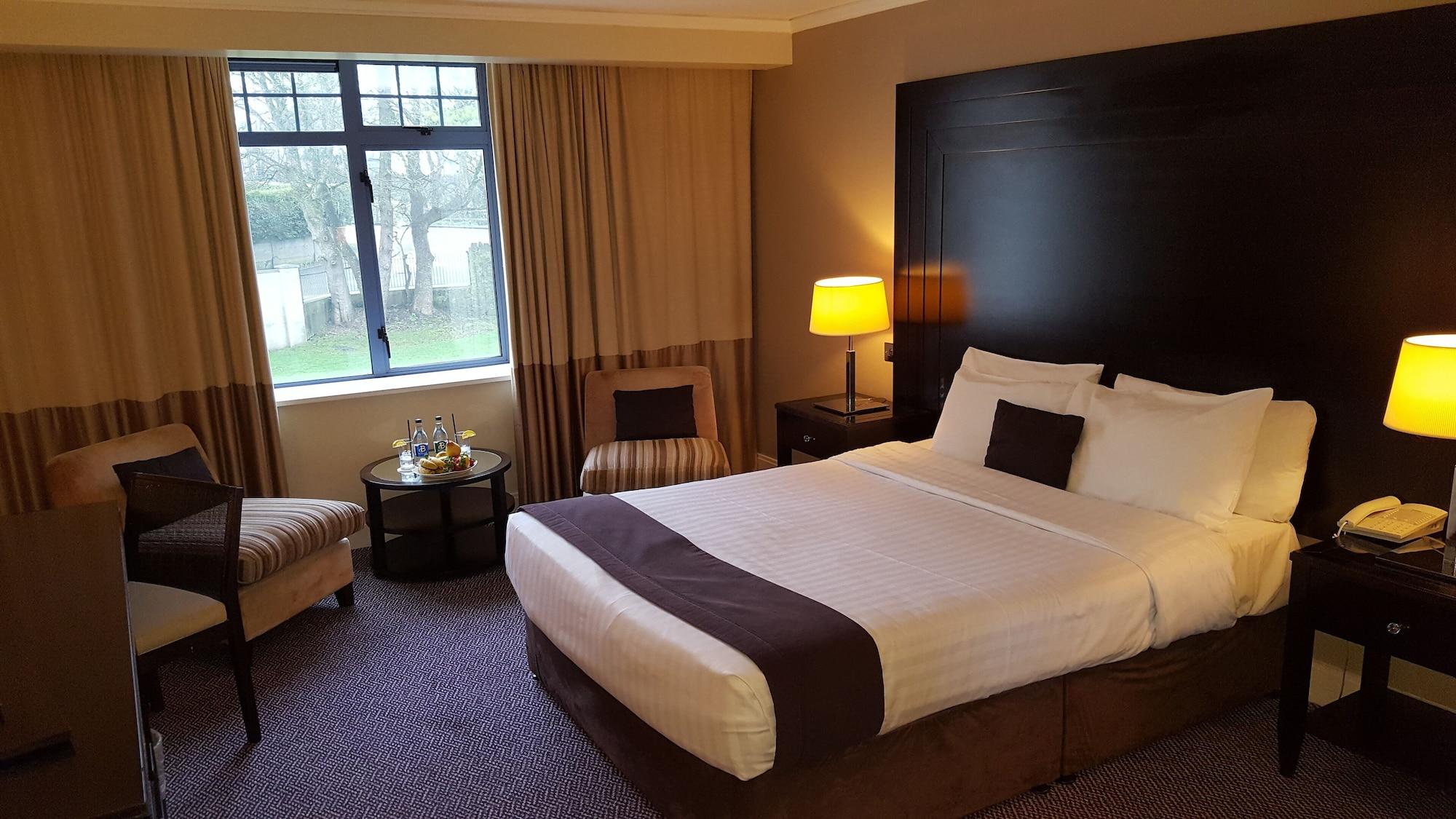 Shamrock Lodge Hotel Атлоун Екстериор снимка