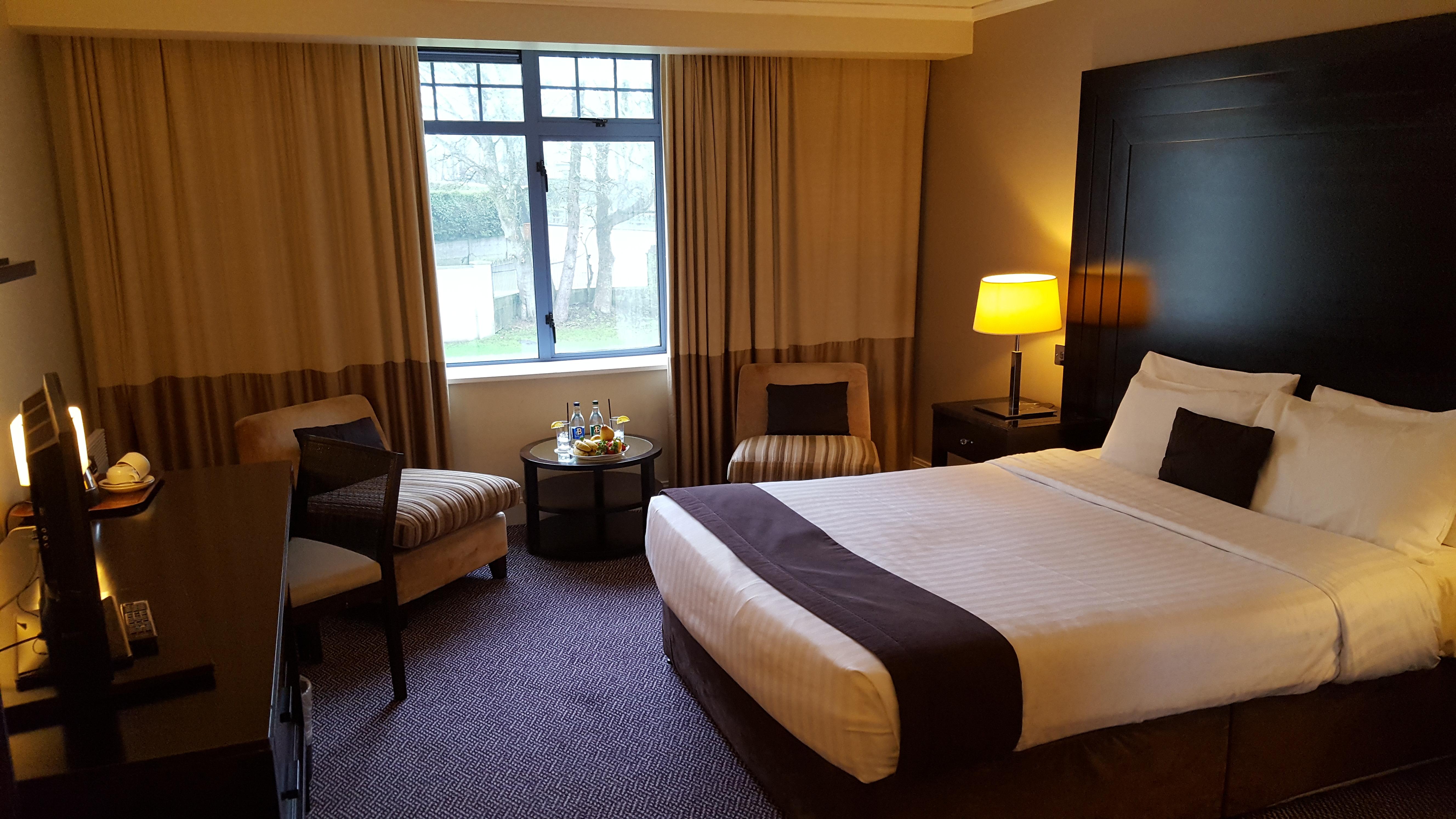 Shamrock Lodge Hotel Атлоун Екстериор снимка