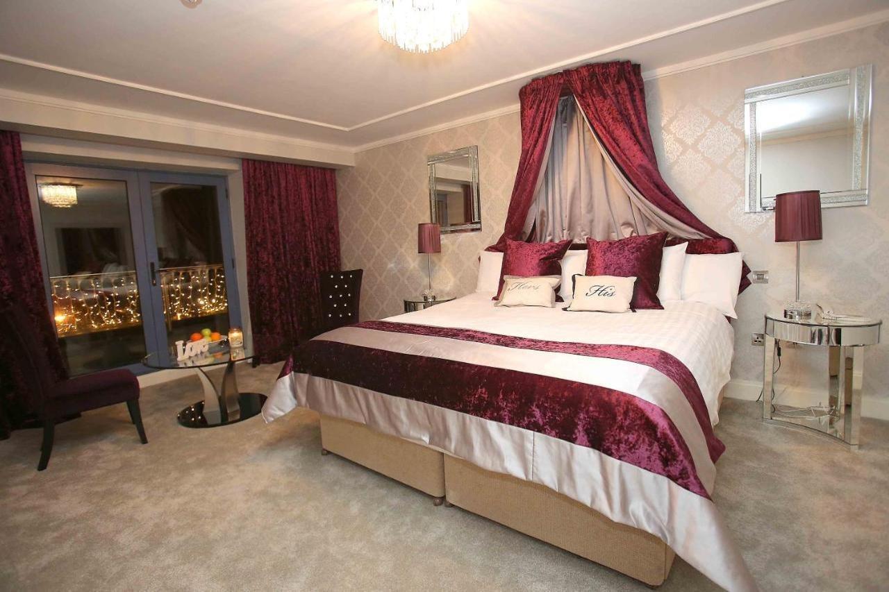 Shamrock Lodge Hotel Атлоун Екстериор снимка