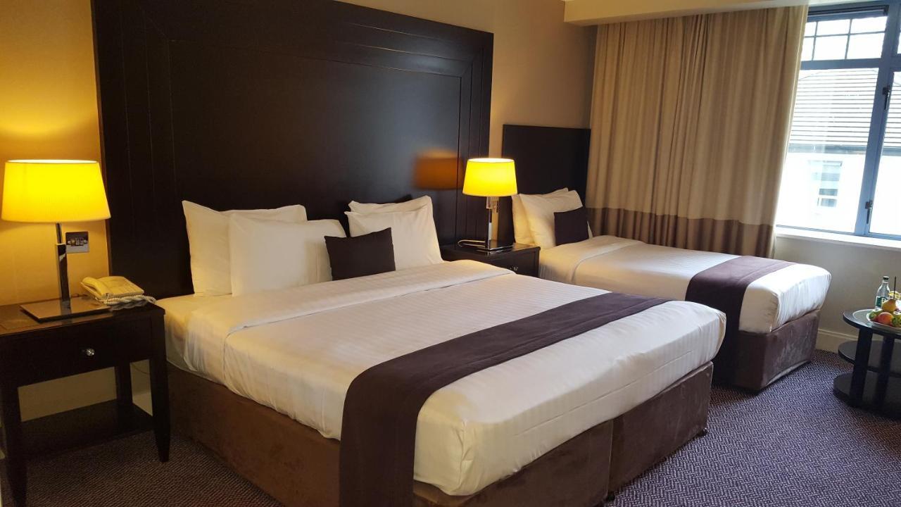 Shamrock Lodge Hotel Атлоун Екстериор снимка